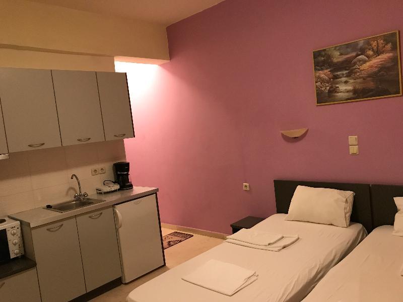 Nikas Rooms & Apartments 斯陶帕 外观 照片
